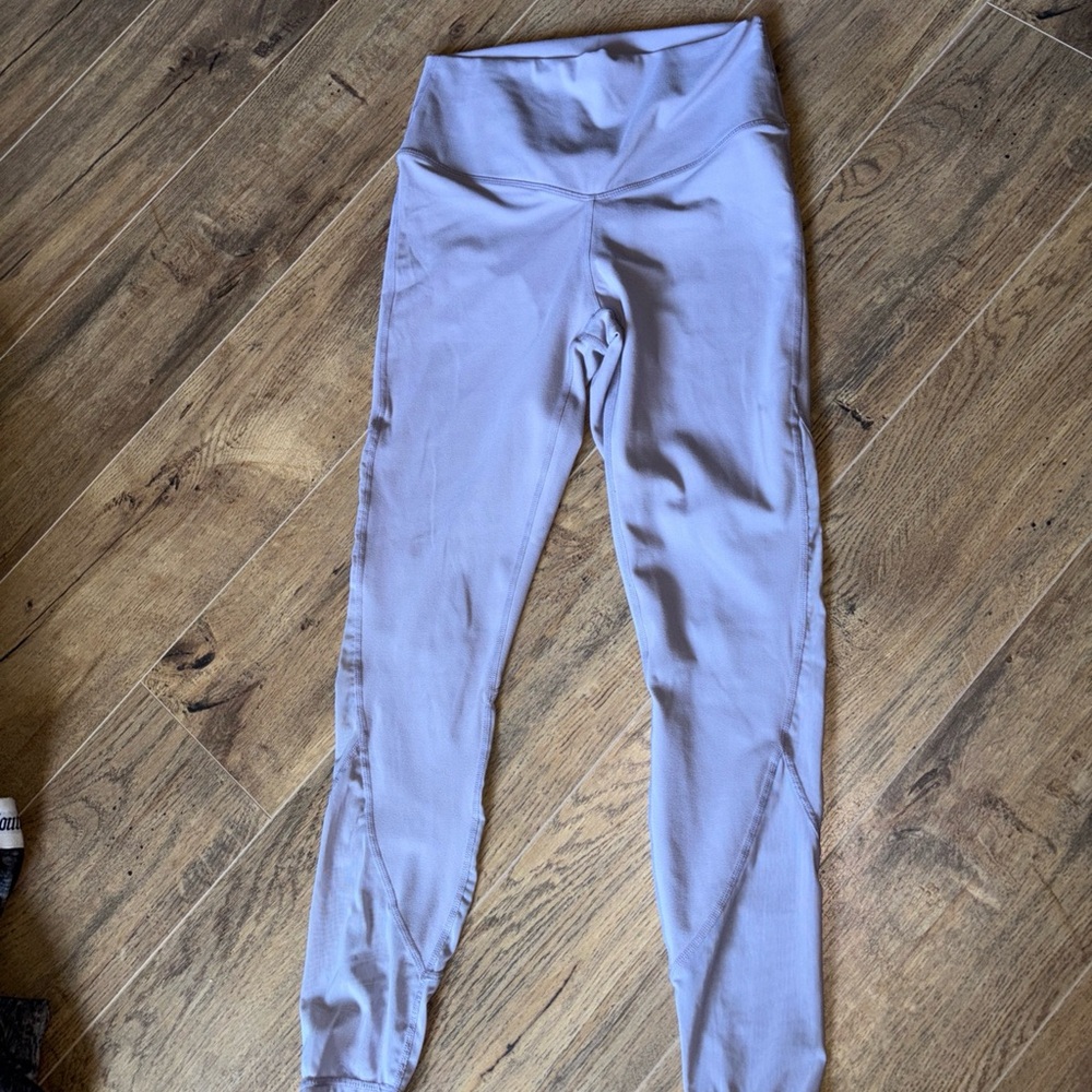 Women’s light purple fabletics Leggings sheer bottom size small